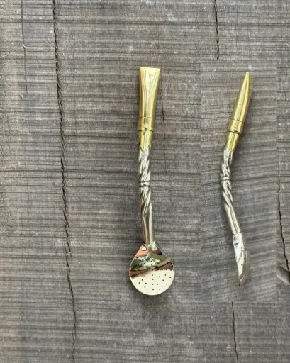 Bombillon pico de rey cincelado (2) 